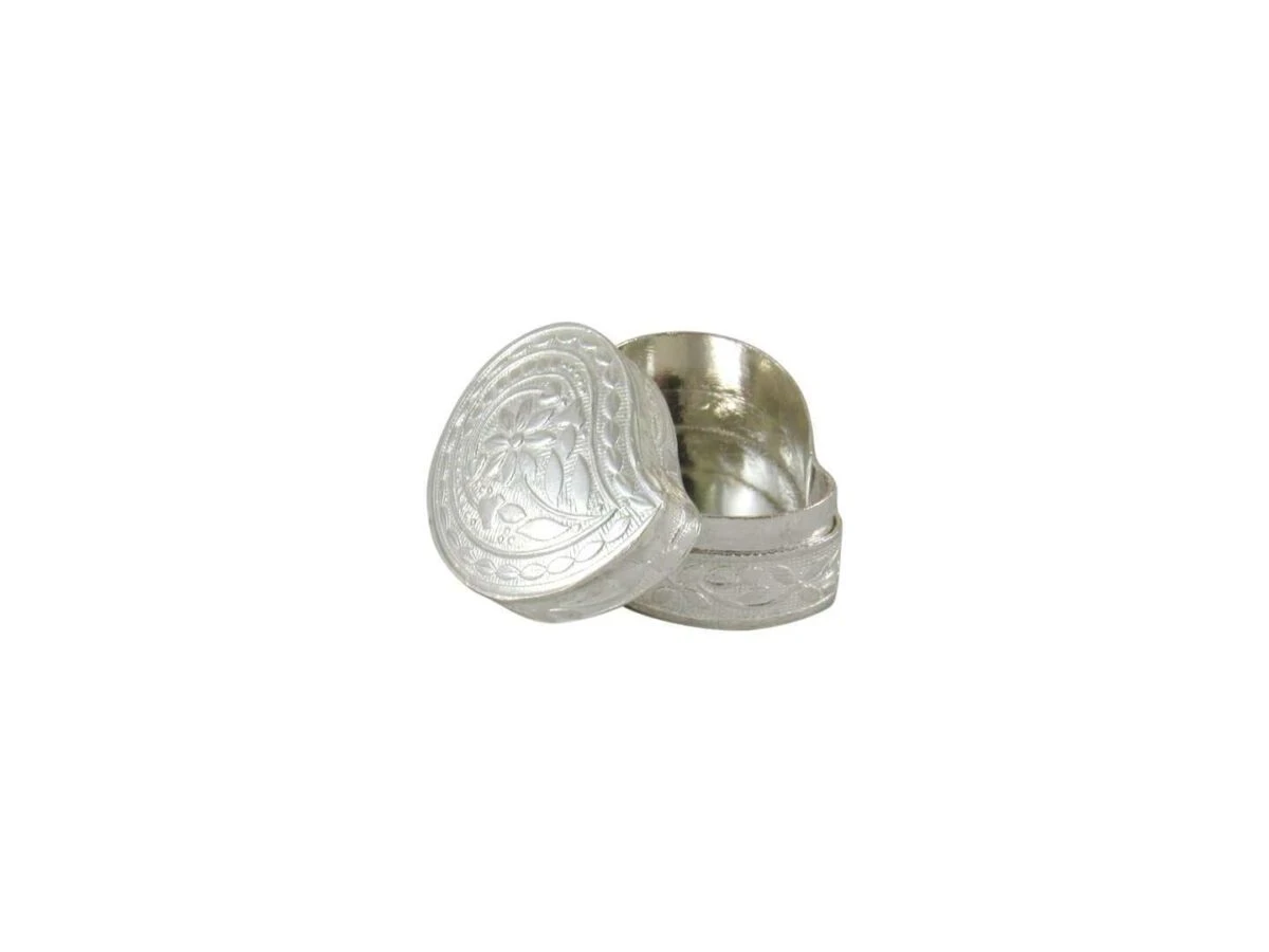 Sindoor dabbi, sindoor box for wedding, sindoor dabbi silver, Pooja items silver, Pooja items for home, kumkum box return gift, pooja items for temple, pooja items for gift, kumkum box silver, sindoor dabbi for women