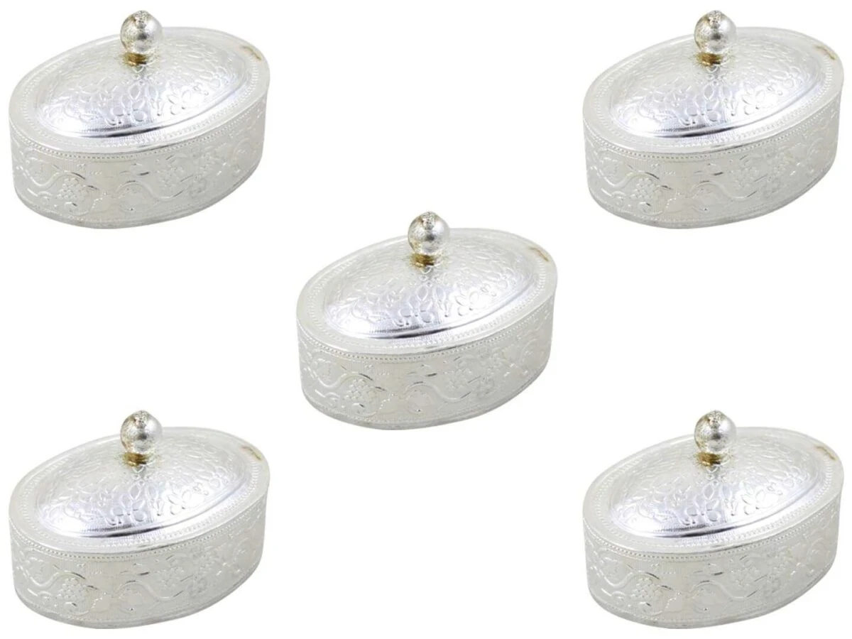 Sindoor dabbi, sindoor box for wedding, sindoor dabbi silver, Pooja items silver, Pooja items for home, kumkum box return gift, pooja items for temple, pooja items for gift, kumkum box silver, sindoor dabbi for women
