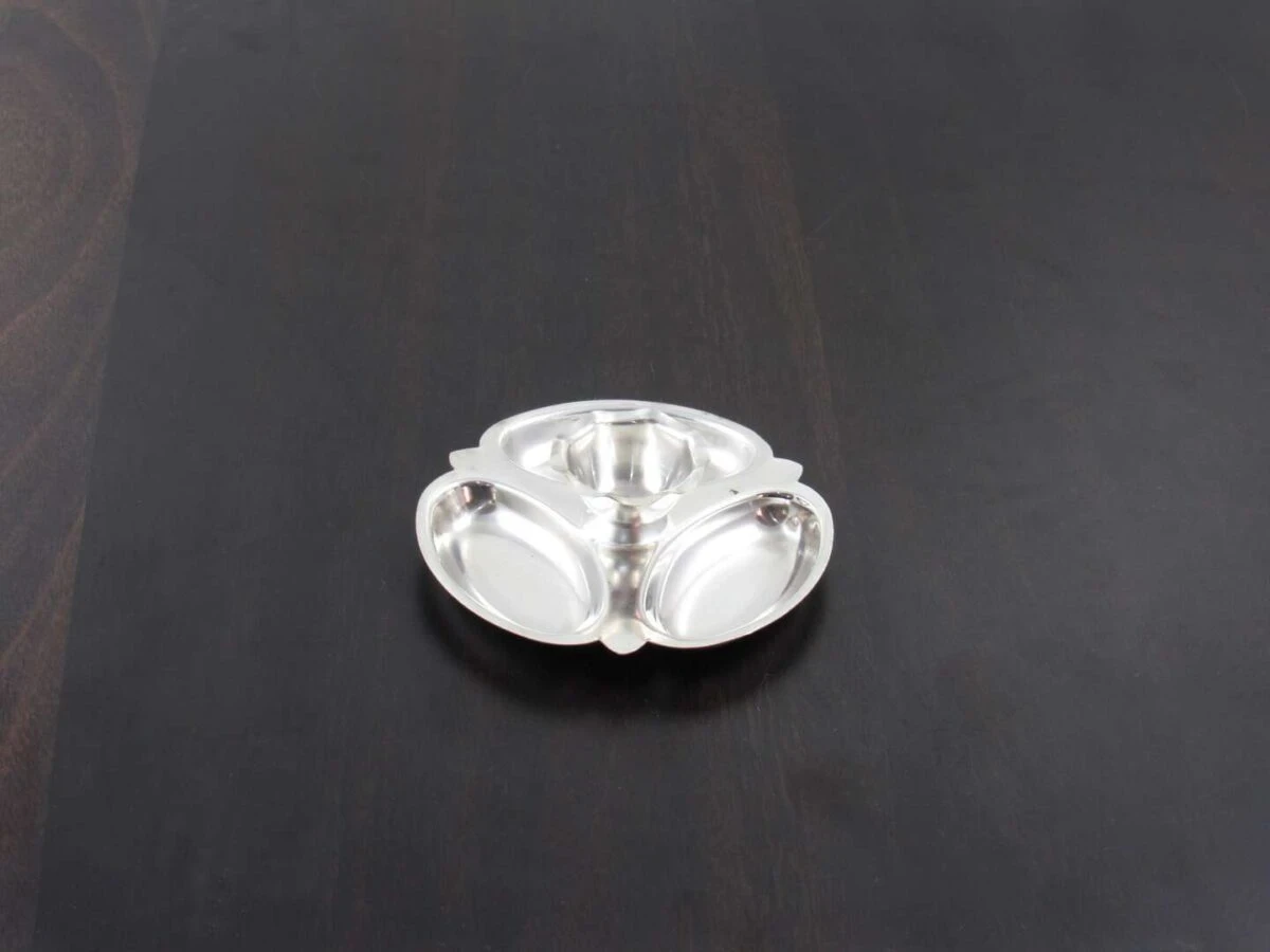 silver kankavati, sindoor box for wedding, kumkum box return gift, Pooja items silver, Pooja items for home, pooja items for temple, pooja items for gift