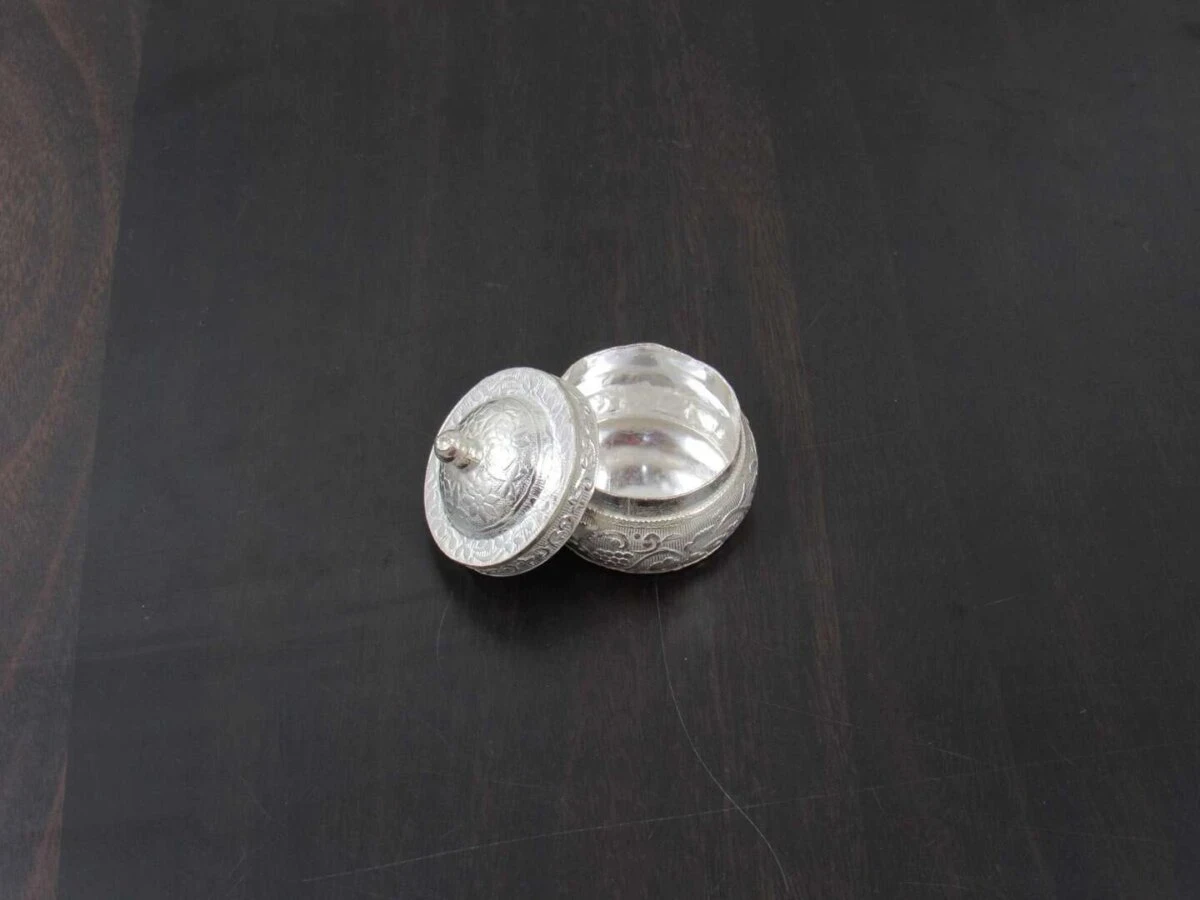 Sindoor dabbi, sindoor box for wedding, sindoor dabbi silver, Pooja items silver, Pooja items for home, kumkum box return gift, pooja items for temple, pooja items for gift, kumkum box silver, sindoor dabbi for women, return gifts