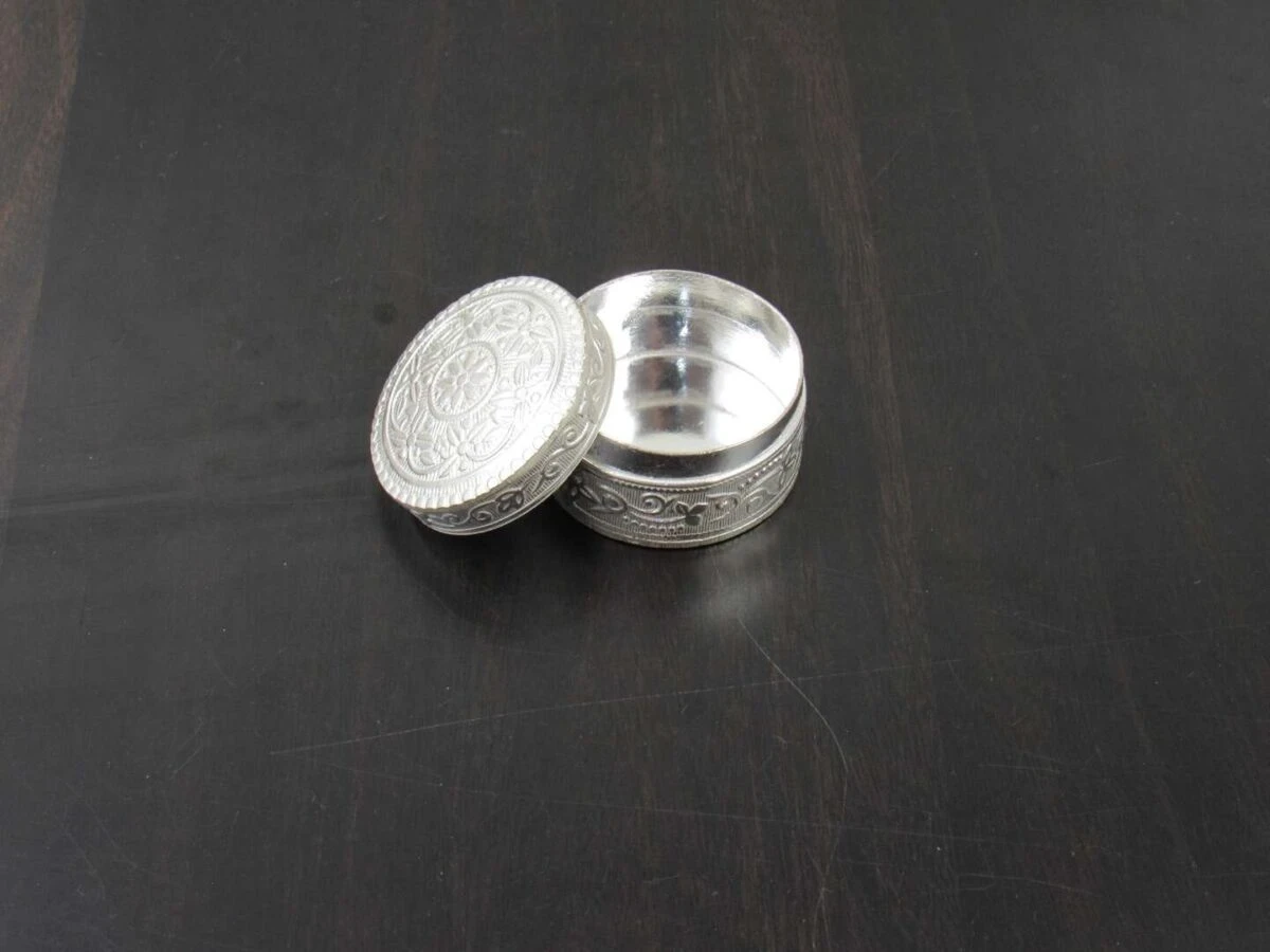 Sindoor dabbi, sindoor box for wedding, sindoor dabbi silver, Pooja items silver, Pooja items for home, kumkum box return gift, pooja items for temple, pooja items for gift, kumkum box silver, sindoor dabbi for women