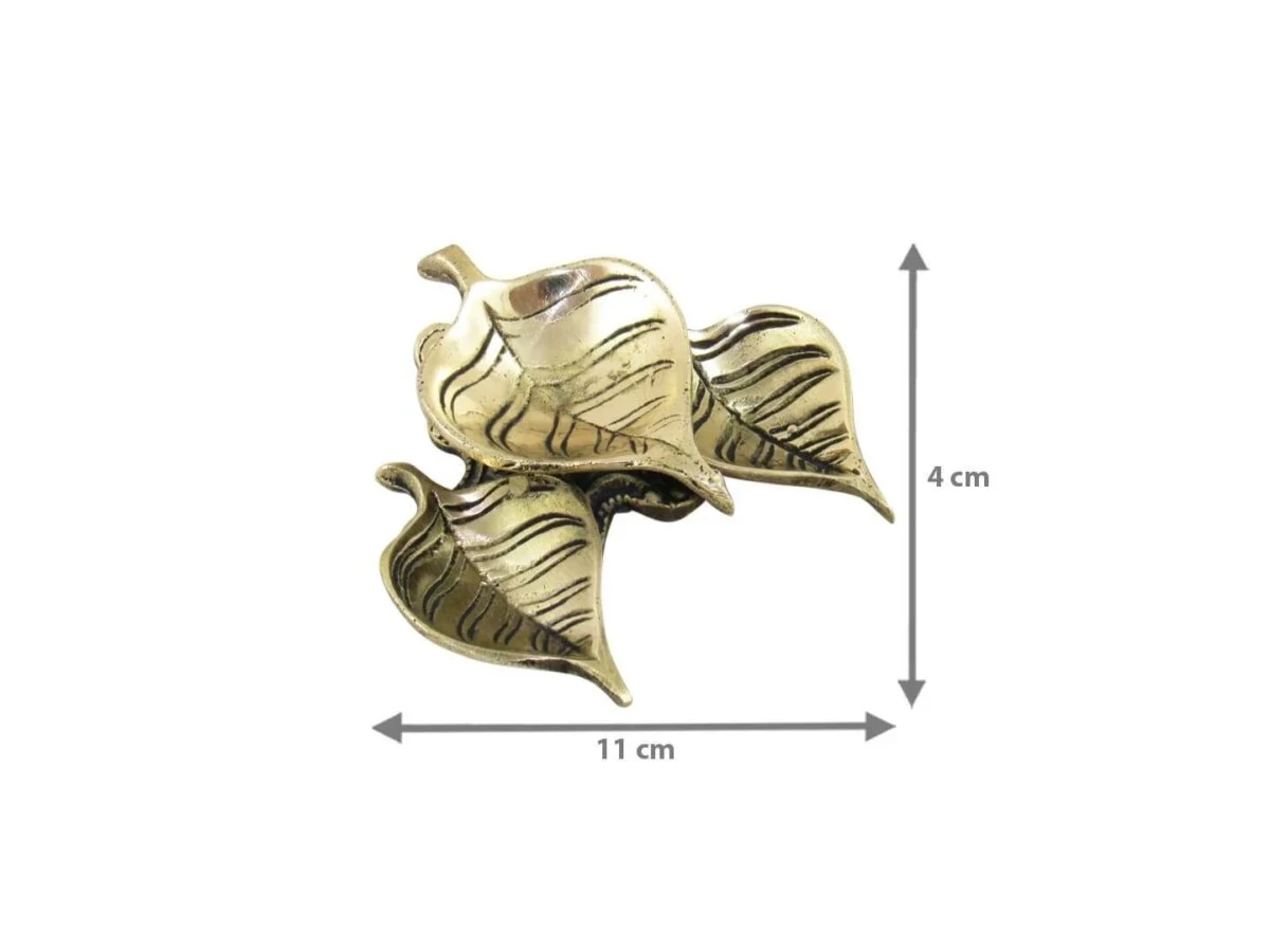 Brass diyas brass diya set brass diya stand brass aarti diya