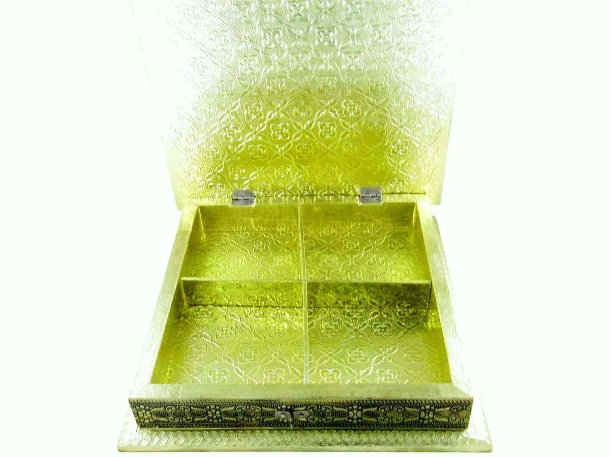 Dry fruit box, dry fruit box for wedding, dry fruit box for return gifts, dry fruit box for diwali gift, dry fruit box for home use, dry fruit box fancy, dry fruit box for marriage