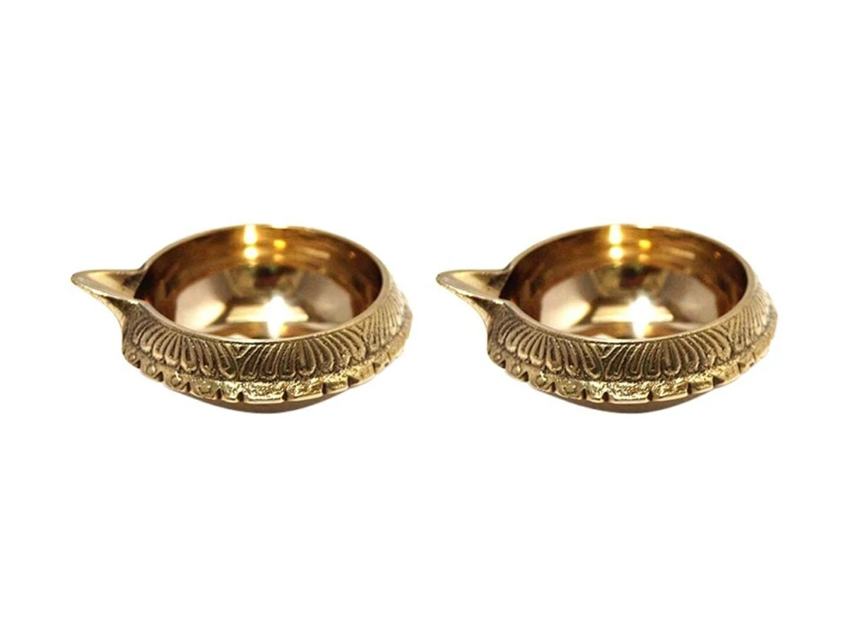 Brass diyas brass diya set brass diya stand brass aarti diya, Brass Handmade Akhand Diya, Brass diya for pooja, diya for pooja, brass akhand diya