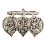 Lakshmi ganesha saraswati wall hanging lakshmi ganesh saraswati idols laxmi ganesh saraswati statue laxmi ganesh saraswati murti ganesh laxmi saraswati sitting position laxmi ganesh saraswati silver idol