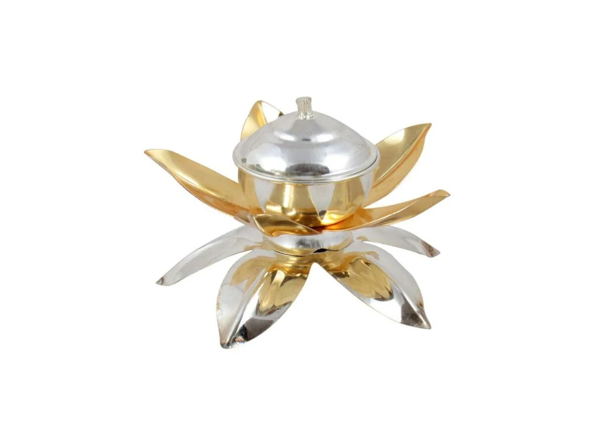 Sindoor dabbi, sindoor box for wedding, sindoor dabbi silver, Pooja items silver, Pooja items for home, kumkum box return gift, pooja items for temple, pooja items for gift, kumkum box silver, sindoor dabbi for women