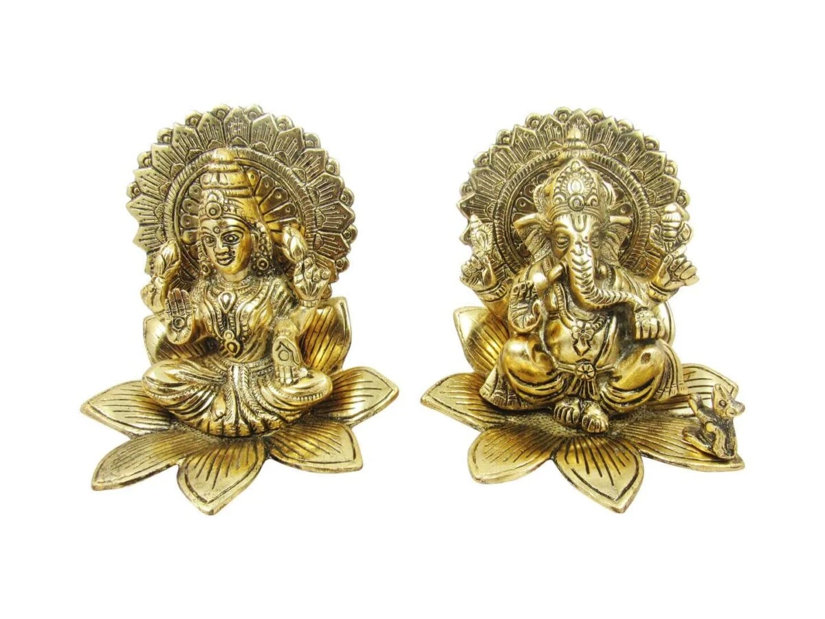Lakshmi ganesh idol Lakshmi ganesha idols for diwali lakshmi ganesh statue ganesh laxmi statue diwali pooja laxmi ganesh idol