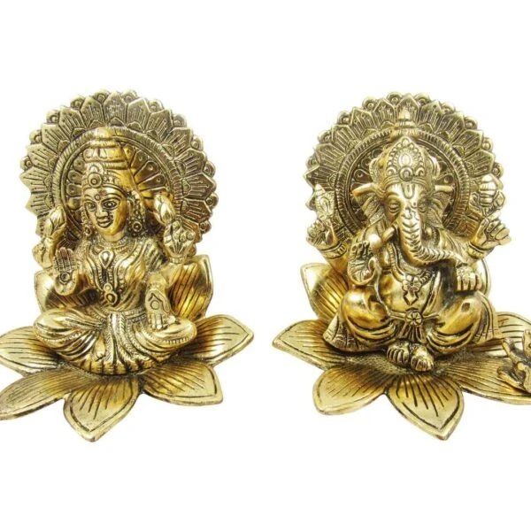 Lakshmi ganesh idol Lakshmi ganesha idols for diwali lakshmi ganesh statue ganesh laxmi statue diwali pooja laxmi ganesh idol