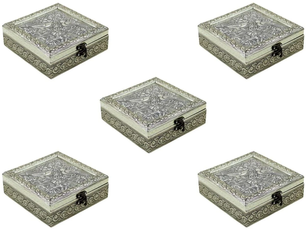 Dry fruit box, dry fruit box for wedding, dry fruit box for return gifts, dry fruit box for diwali gift, dry fruit box for home use, dry fruit box fancy, dry fruit box for marriage, jewellery box for women, jewellery box for gift