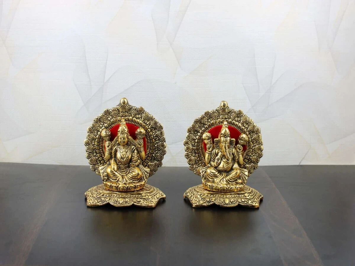 Lakshmi Ganesh idol silver Lakshmi ganesh idol Lakshmi ganesha idols for diwali lakshmi ganesh statue ganesh laxmi statue diwali pooja laxmi ganesh idol ganesh lakshmi murti for diwali laxmi ganesh murti for home