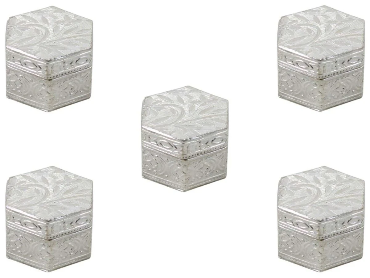 Sindoor dabbi, sindoor box for wedding, sindoor dabbi silver, Pooja items silver, Pooja items for home, kumkum box return gift, pooja items for temple, pooja items for gift, kumkum box silver, sindoor dabbi for women, return gifts