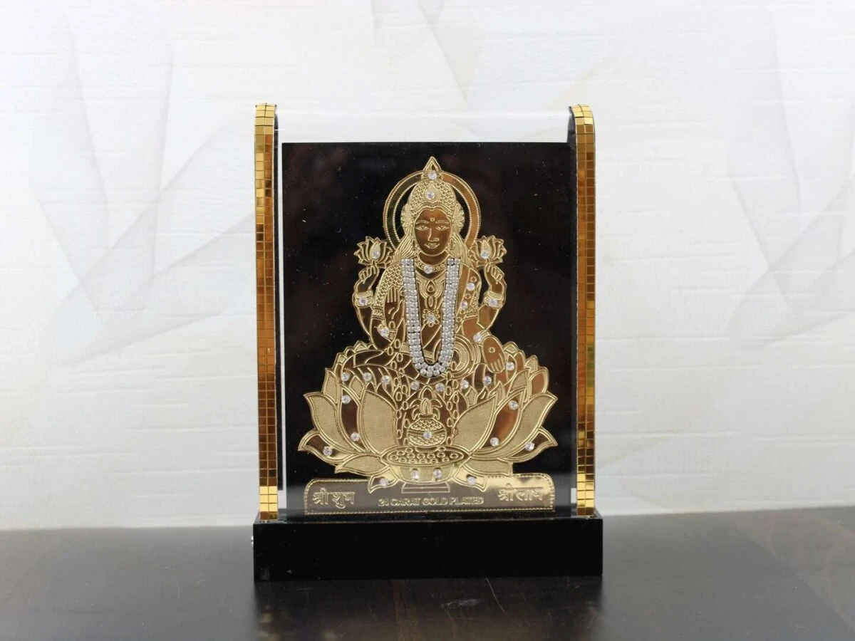 Lakshmi photo frame, lakshmi devi photo frames, goddess lakshmi photo frame, lakshmi frame, return gifts for Diwali, Momento Gift
