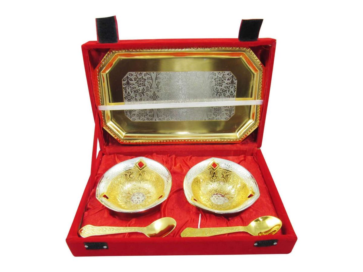 Brass bowls, brass bowl set, brass bowl for gift, brass serving bowl, brass dry fruit tray, brass bowl set with tray, Indian brass serving bowls, brass bowl for decoration, brass serving bowl with spoon, Bowl set with tray, bowl set for gift, bowl set for kitchen, bowl set in silver, bowl set for baby, silver dry fruit bowl, dry fruit serving bowl, dry fruit bowl set, German silver dry fruit bowl, return gifts for housewarming, return gifts for baby shower, return gifts for wedding