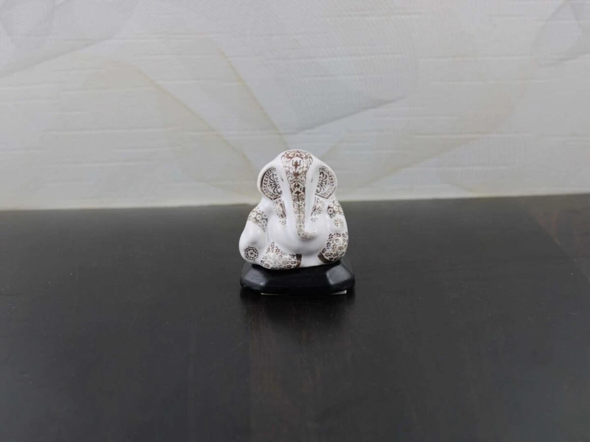 ganesha idol for car, ganesha statue for car, ganesha idol for car, ganesha idol for home, ganesha idol for car dashboard online, ganesha statue for home decor, ganesha statue for gift, ganesha statue for office, return gifts Gold plated ganesha idol for car, ganesha statue for car, ganesha idol for car, ganesha idol for home, ganesha idol for car dashboard online, ganesha statue for home decor, ganesha statue for gift, ganesha statue for office, return gifts