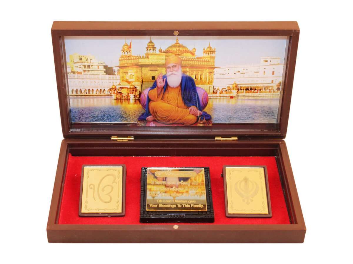 Waheguru photo frame, waheguru ji photo frame, golden temple photo frame, golden temple photo vastu, waheguru photo with quotes, golden temple photo with frame, golden temple satnam waheguru, golden temple photo with quotes, waheguru wooden photo frame, return gifts for wedding, return gifts for pooja, Wooden Momento Gift