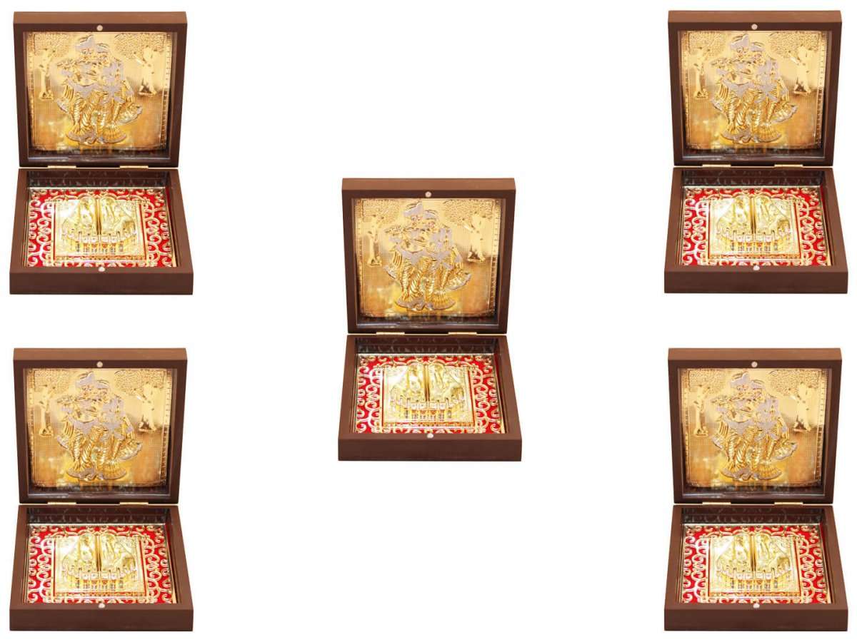 Radha Krishna photo frame, radha Krishna photo frame gift, radha Krishna wooden frame, radha Krishna frame with charan paduka, return gifts for wedding, return gifts for pooja , Wooden Momento Gift