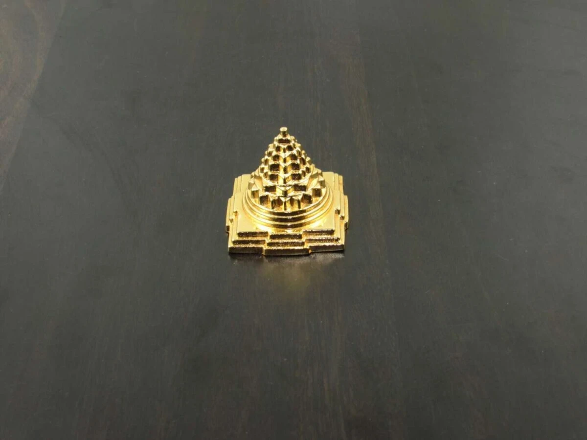 shree yantra, meru shree yantra, Shree yantra meru, shree yantra maha meru, swarna shree yantra meru, maha meru shree yantra, shree yantra for money, shree yantra for wealth, shree yantra for home, shree yantra for business, maha meru shree yantra pooja