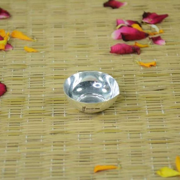 Pure silver diya, pure silver diya for pooja, pure silver diya set, pure silver diya stand, silver diya lamp, pure silver pooja items for gift, silver items for pooja room Silver Diyas for Pooja Silver Lamps for Gifting silver gift items silver items silver gift items for marriage silver gift items for house warming silver gift articles