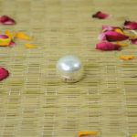 Pure Silver Sindoor Box for Gift Silver Sindoor Dabbi for Pooja Pure Silver sindoor dani silver pooja items silver gift items silver sindoor dani for wedding silver gift items for marriage silver pooja items for house warming silver gift articles pure silver sindoor box for women