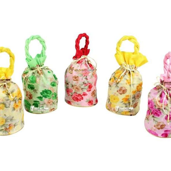 Potli bags for return gifts, potli bags for wedding, potli bags for ladies, potli bags for bride, potli bags for gift, shagun potli pouch, Potli Pouches, potli bags for dry fruits, bridal Potli Purse, bridal potli bags, Return gifts for women, return gifts for baby shower, return gifts for housewarming, return gifts for wedding, return gifts for pooja, potli pouch bags, potli bags for chocolates