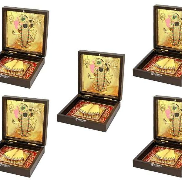 Shreenathji photo frame, shreenathji photo frame nathdwara, shrinathji photo frame, shreenathji frame with charanpaduka, shreenathji photo frame for gift, return gifts for housewarming, return gifts for pooja, Wooden Momento Gift