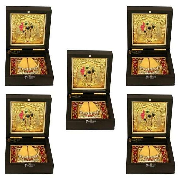 Shreenathji photo frame, shreenathji photo frame nathdwara, shrinathji photo frame, shreenathji frame with charanpaduka, shreenathji photo frame for gift, return gifts for housewarming, return gifts for pooja, Wooden Momento Gift