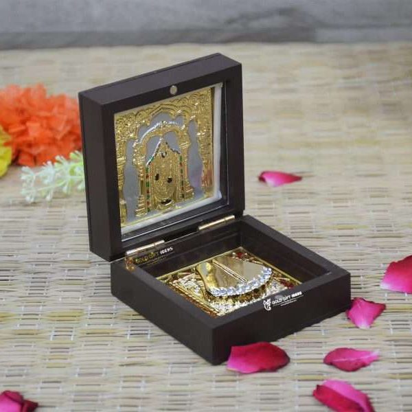tirupati balaji frame tirupati balaji photo frame lord Balaji frame sri Balaji frame gold plated Balaji frame silver Balaji frame shree Balaji frame religious frame photo frame for gift religious frame for worship, return gifts, Wooden Momento Gift, return gifts for wedding return gifts for housewarming