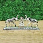 Sindoor dabbi, sindoor box for wedding, sindoor dabbi silver, Pooja items silver, Pooja items for home, kumkum box return gift, pooja items for temple, pooja items for gift, kumkum box silver, sindoor dabbi for women