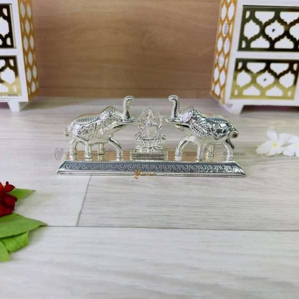 Sindoor dabbi, sindoor box for wedding, sindoor dabbi silver, Pooja items silver, Pooja items for home, kumkum box return gift, pooja items for temple, pooja items for gift, kumkum box silver, sindoor dabbi for women