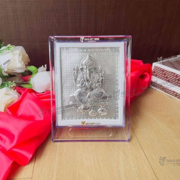 999 silver Ganesh frame, silver Ganesh photo frame, pure silver god photo frames, ganesha photo frame, silver ganesha frame, gold Ganesha frame, lord Ganesha frame, Ganesha frame with charan paduka, return gifts, Ganesha wooden photo frame, ganpati photo frame, Ganesh photo with mantra, ganesh photo with frame, ganesh photo with name, Ganpati photo hd, return gifts for wedding, return gifts for pooja