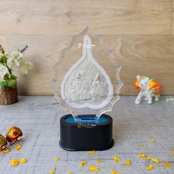 Laxmi ganesh silver frame, silver gift items return gifts for housewarming silver pooja items silver gift articles Lakshmi ganesh photo frames lakshmi Ganesh photo hd lakshmi ganesh photo Diwali laxmi Ganesha photo, laxmi ganesh wooden photo frame, return gifts for Diwali puja, return gifts for housewarming