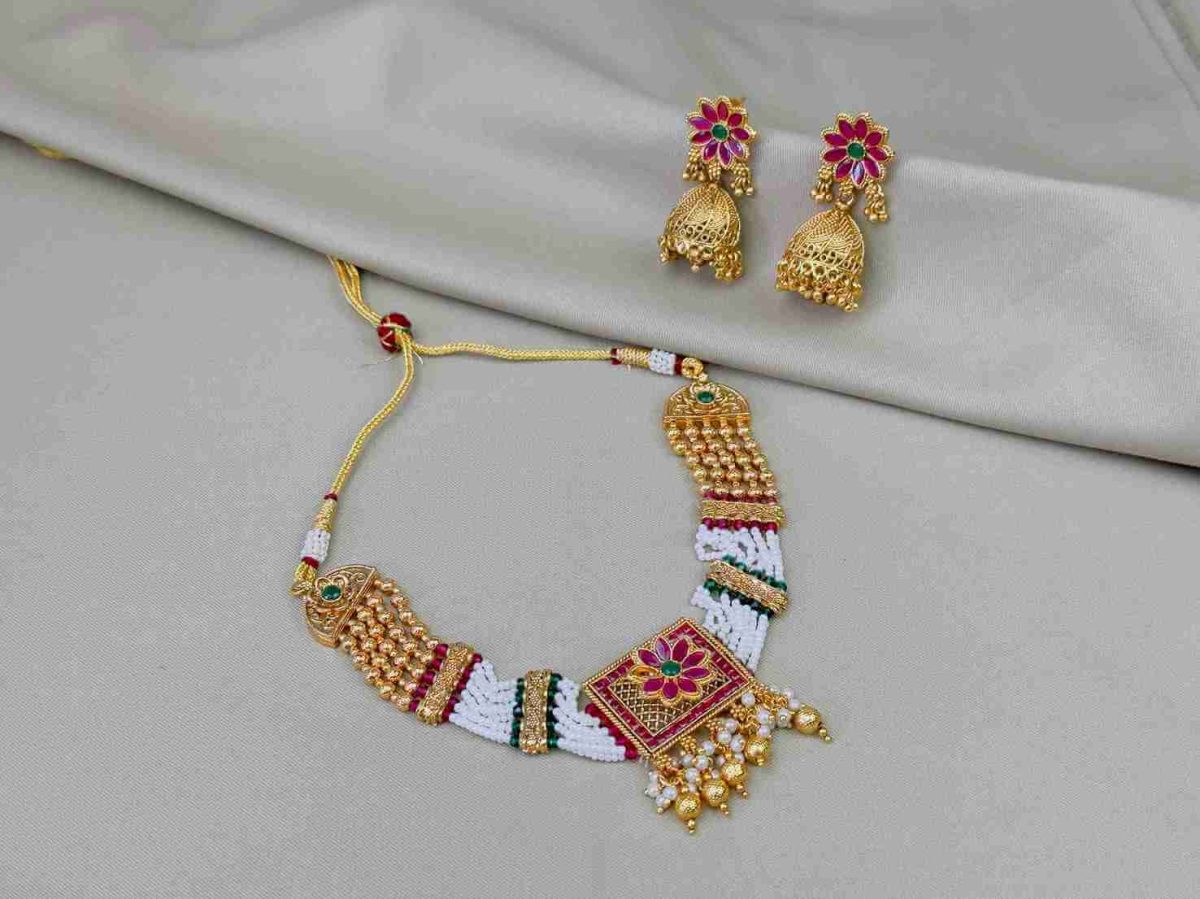 kundan pearl choker necklace kundhan pearl necklace set kundan necklace kundan necklace set kundan necklace for bride kundan necklace set for wedding traditional kundan choker necklace bridal kundan set indian kundan choker necklace kundan studded necklace set necklace for women necklace set for wedding party necklace set for women