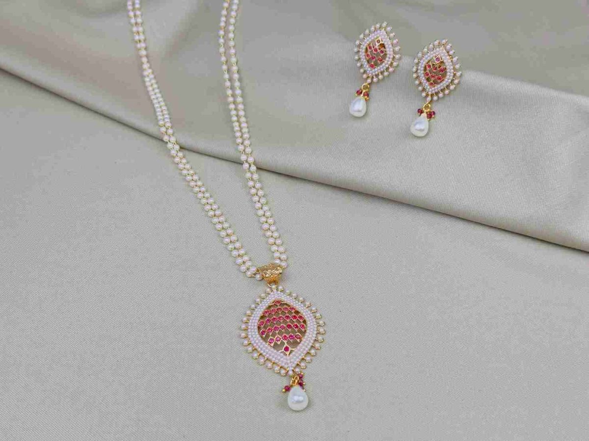 kundan pearl choker necklace kundhan pearl necklace set kundan necklace kundan necklace set kundan necklace for bride kundan necklace set for wedding traditional kundan choker necklace bridal kundan set indian kundan choker necklace kundan studded necklace set necklace for women necklace set for wedding party necklace set for women