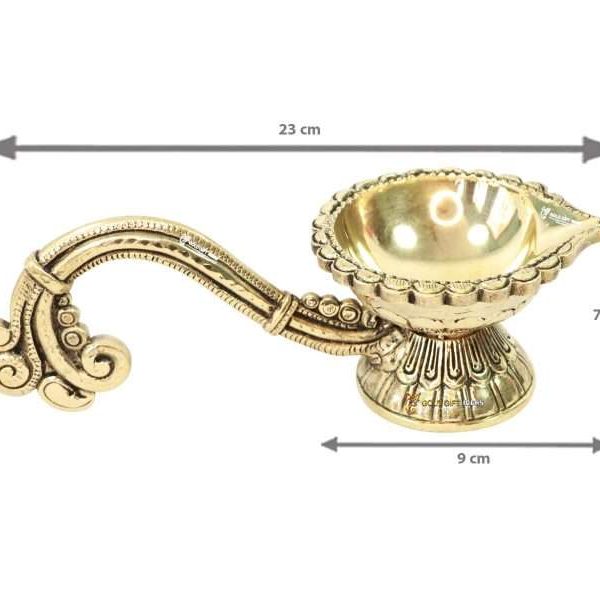 brass big diyas, brass diya with handle, brass aarti diya with handle, Brass Diya Stand, Brass Diya Lamp, Brass Diya for Puja, Brass Diyas for Diwali, Decorative Diya for Gifting, Oil Lamp for Home, Oil Lamp for Pooja, Brass Oil Lamp Stand, brass big diyas, brass diya with handle, brass aarti diya, return gifts for pooja, diwali gift, diwali return gift, birthday return gift, return gifts, wedding gift, wedding return gift, baby shower gift, baby shower return gift, occasional gift, housewarming gift, housewarming return gift