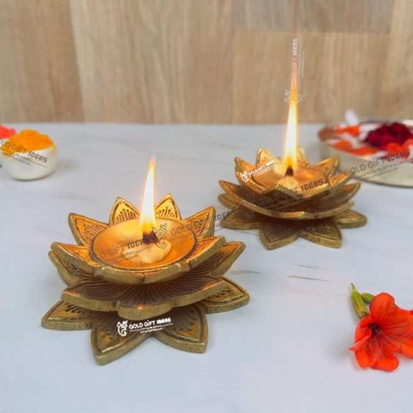 Brass Diya Stand, Brass Diya Lamp, Brass Diya for Puja, Brass Diyas for Diwali, Decorative Diya for Gifting, Oil Lamp for Home, Oil Lamp for Pooja, Brass Oil Lamp Stand, brass big diyas, brass diya with handle, brass aarti diya, return gifts for pooja, diwali gift, diwali return gift, birthday return gift, return gifts, wedding gift, wedding return gift, baby shower gift, baby shower return gift, occasional gift, housewarming gift, housewarming return gift