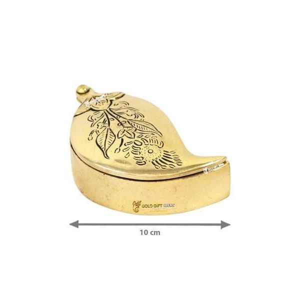 brass kumkum dabbi, brass sindoor dabbi, brass dabba, small brass dabbi, sindoor dabbi, sindoor box for wedding, sindoor dabbi silver, pooja items silver, pooja items for home, kumkum box return gift, pooja items for temple, pooja items for gift, kumkum box silver, sindoor dabbi for women, return gifts for pooja, diwali gift, diwali return gift, return gifts, wedding return gift, baby shower return gift, occasional gift, housewarming return gift